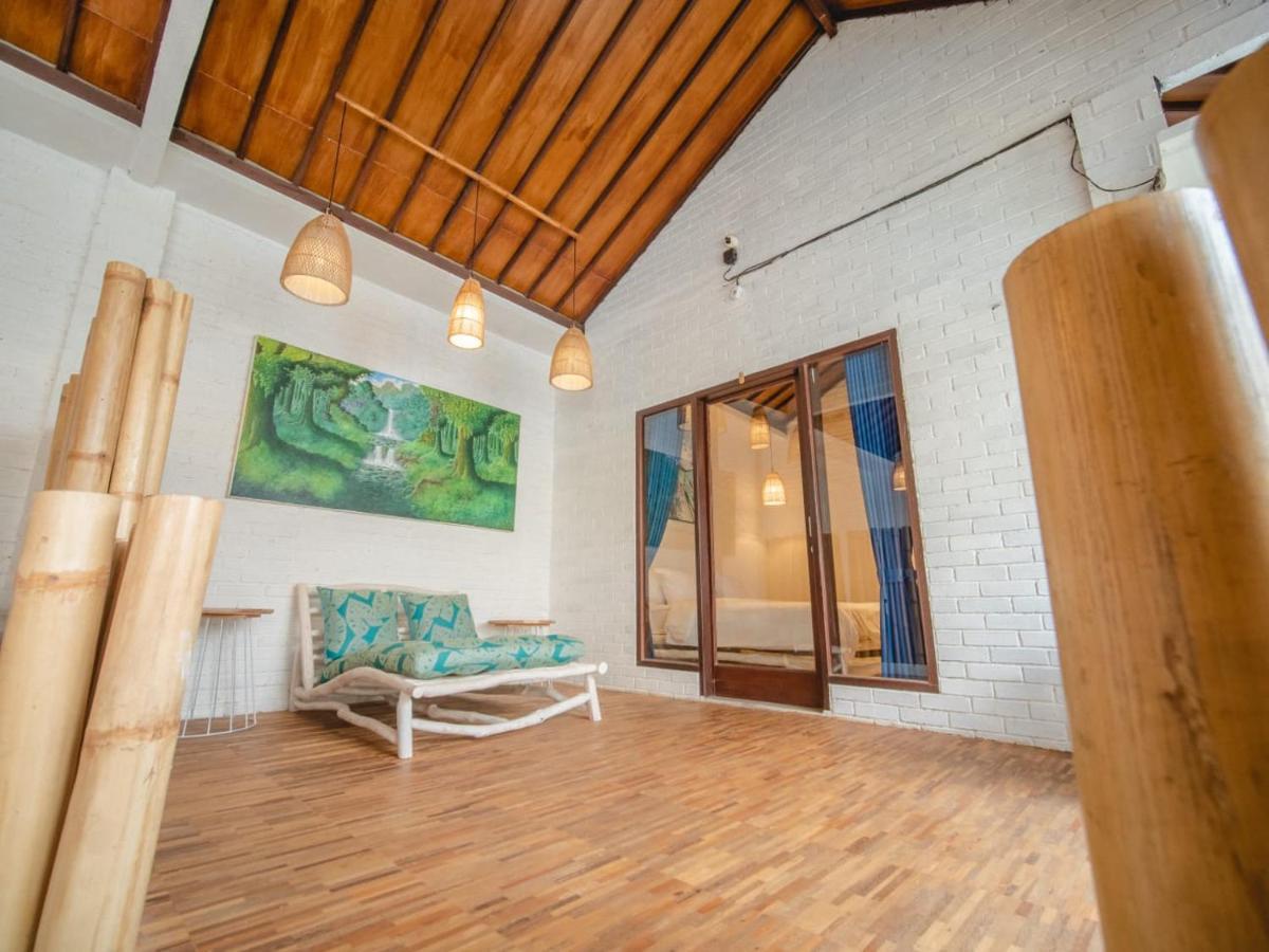 Terracotta Guest House Bali Canggu Екстериор снимка